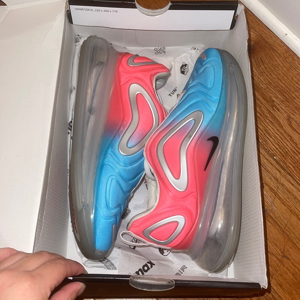 Women Air Max 720